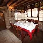 Hotell Iliada Domje