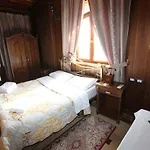 Hotell Iliada 4*