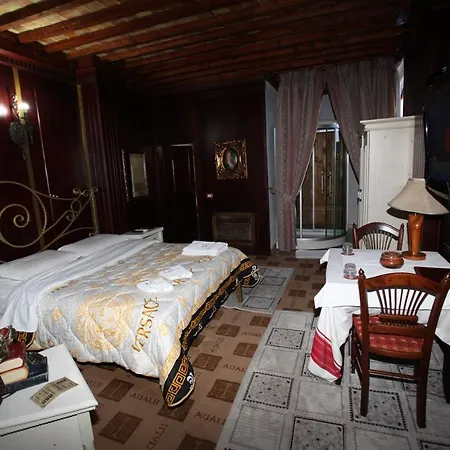 Iliada Otel