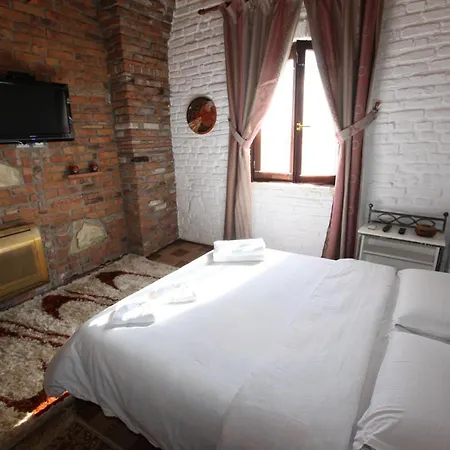 Otel Iliada 4*