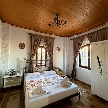Iliada Hotel Domje